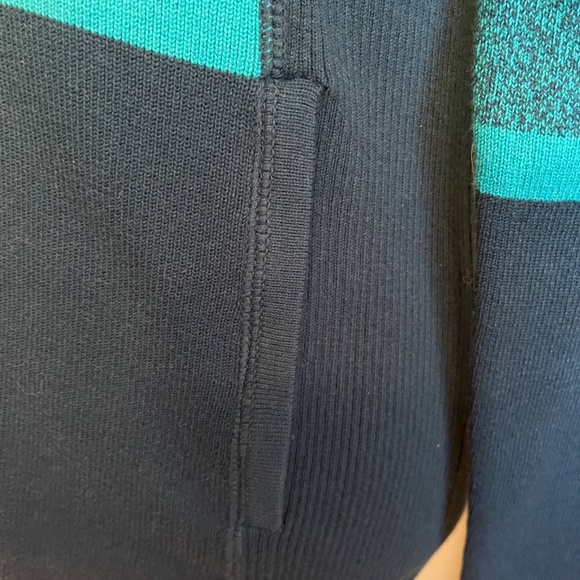 NEW! Title Nine Colorblocked Full Zip Mock NeckSweater Size Small - Picture 13 of 14